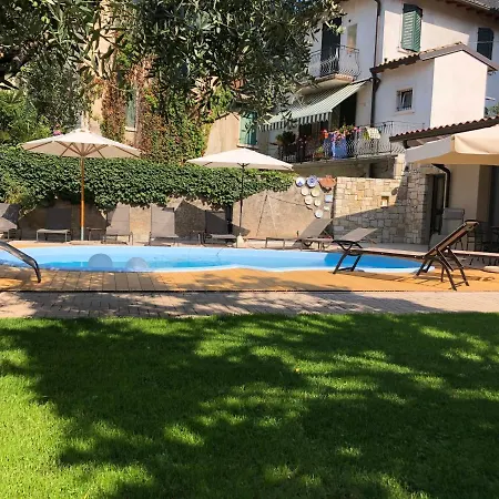 Dall'agnola 3* Garda (Verona)
