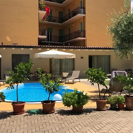 Bed & Breakfast Dall'agnola 3*